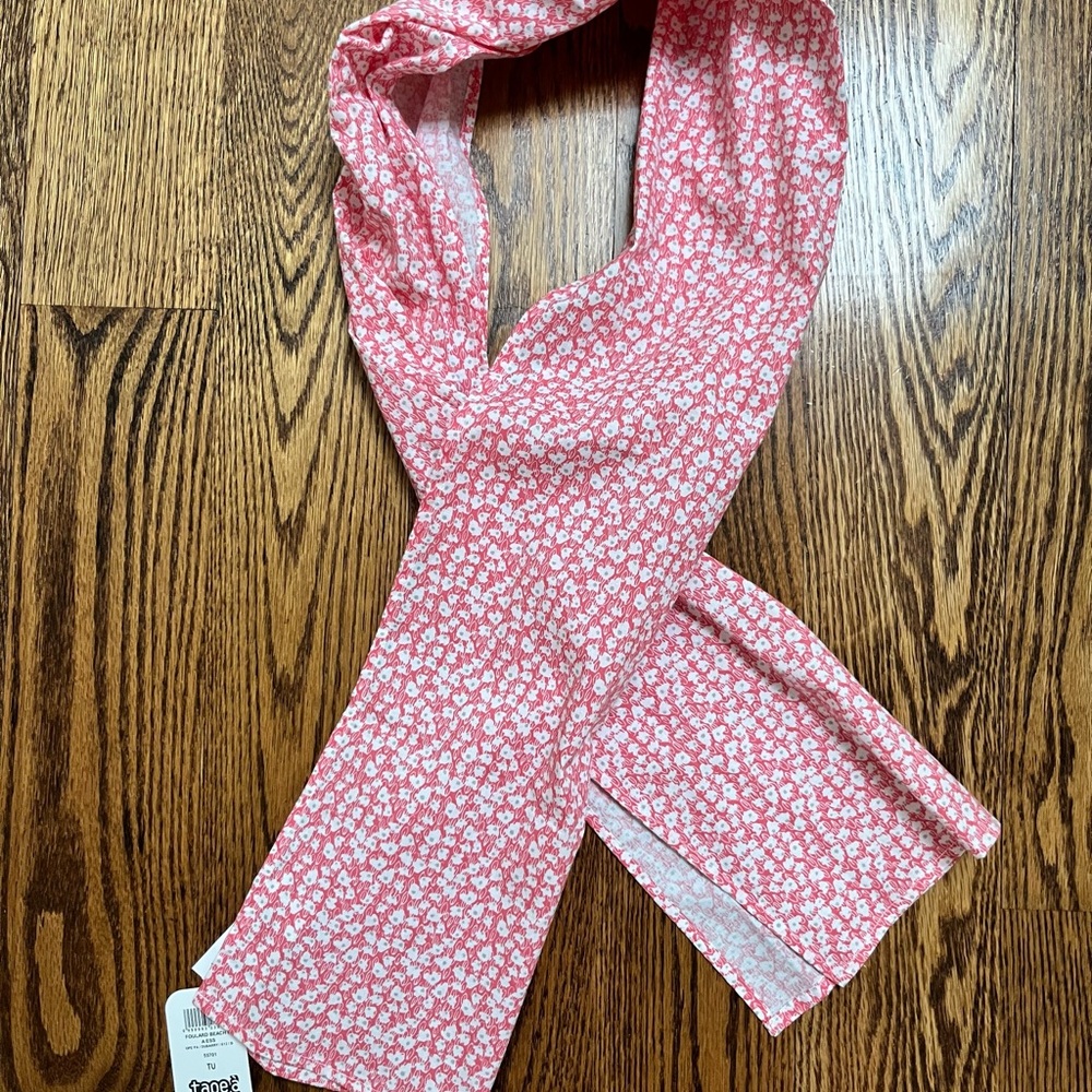 *New with Tags* Chic Floral Pink Scarf - 100% Cotton